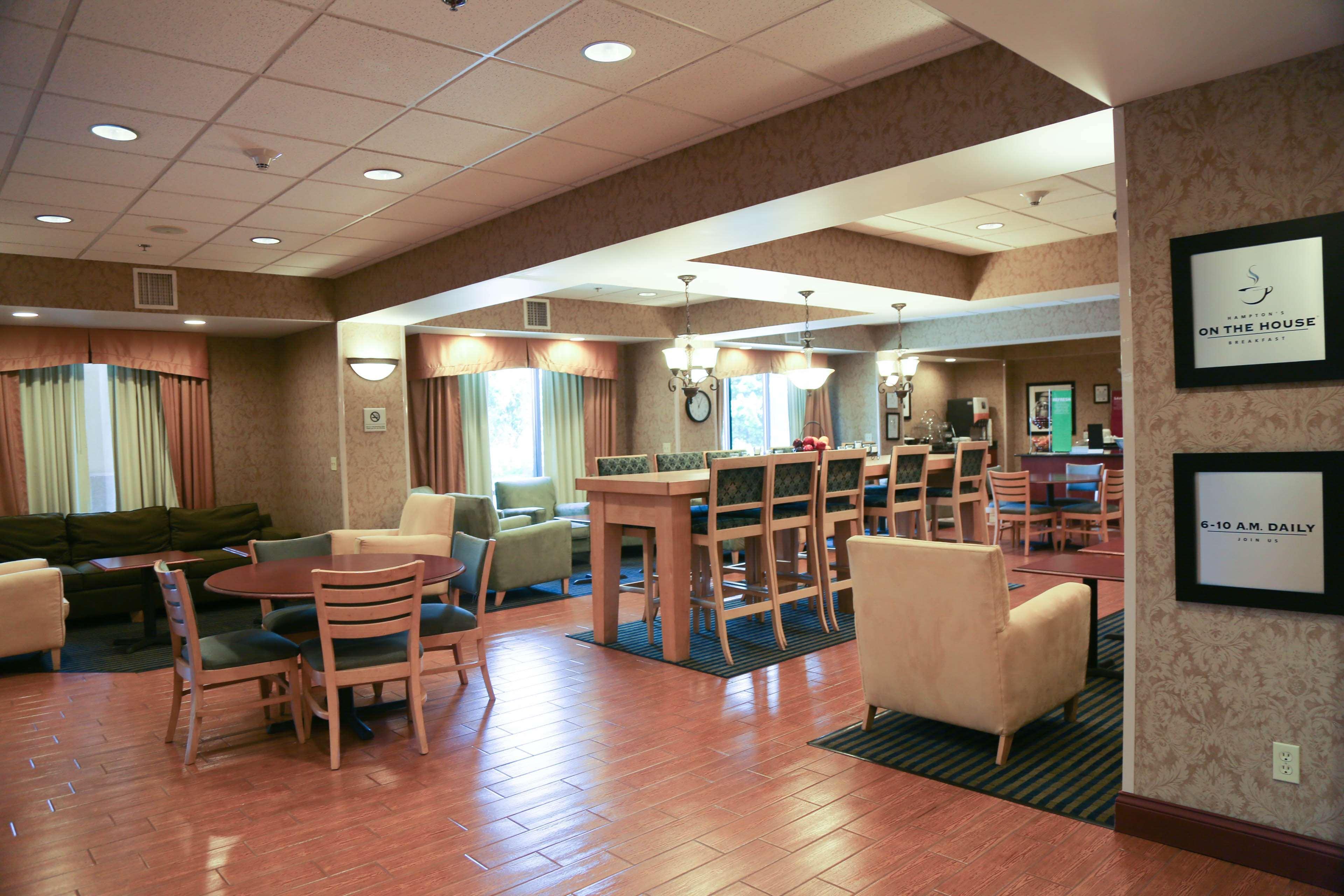 Hampton Inn Morehead Bagian luar foto